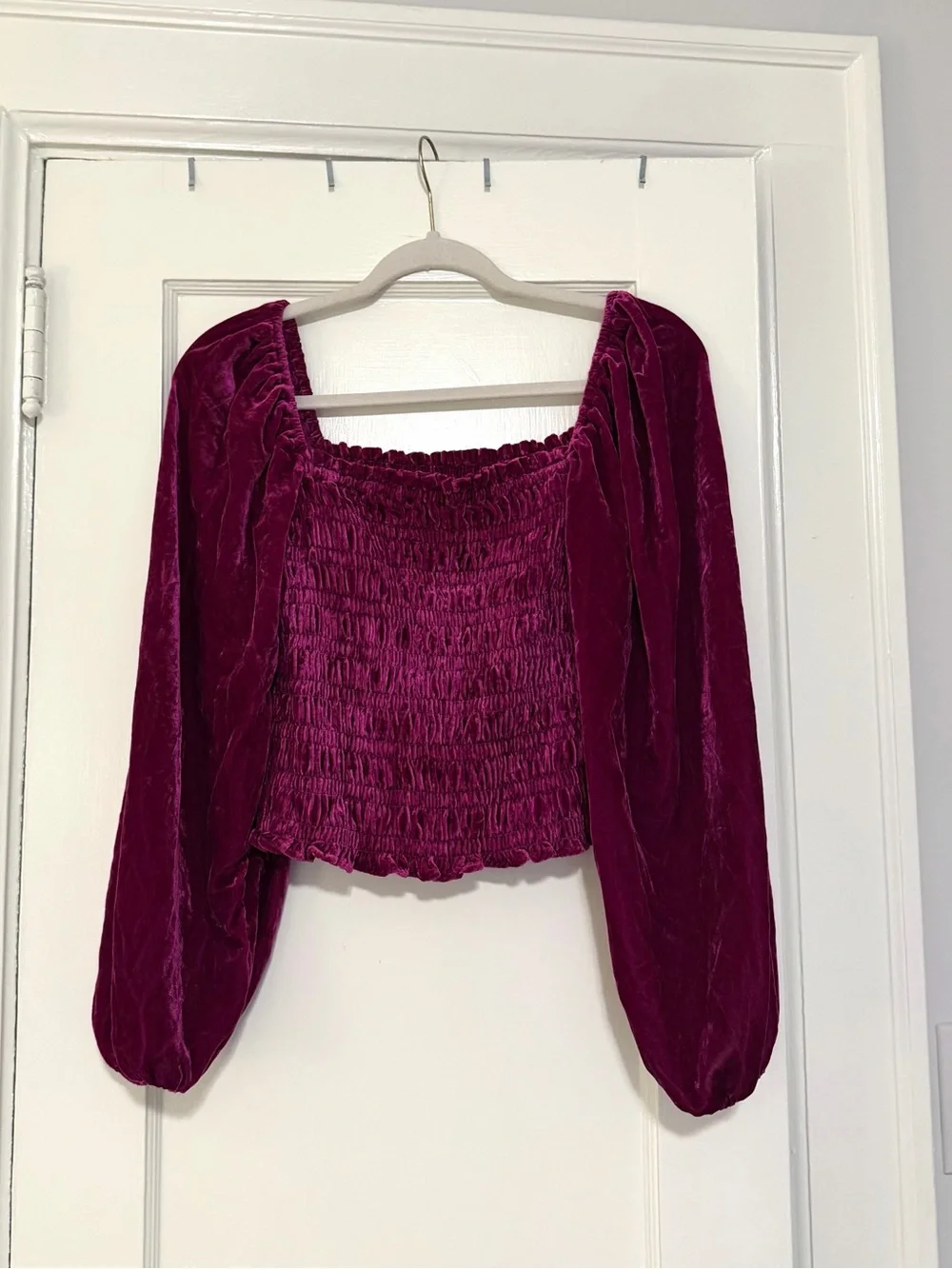 Anthropologie smocked puff